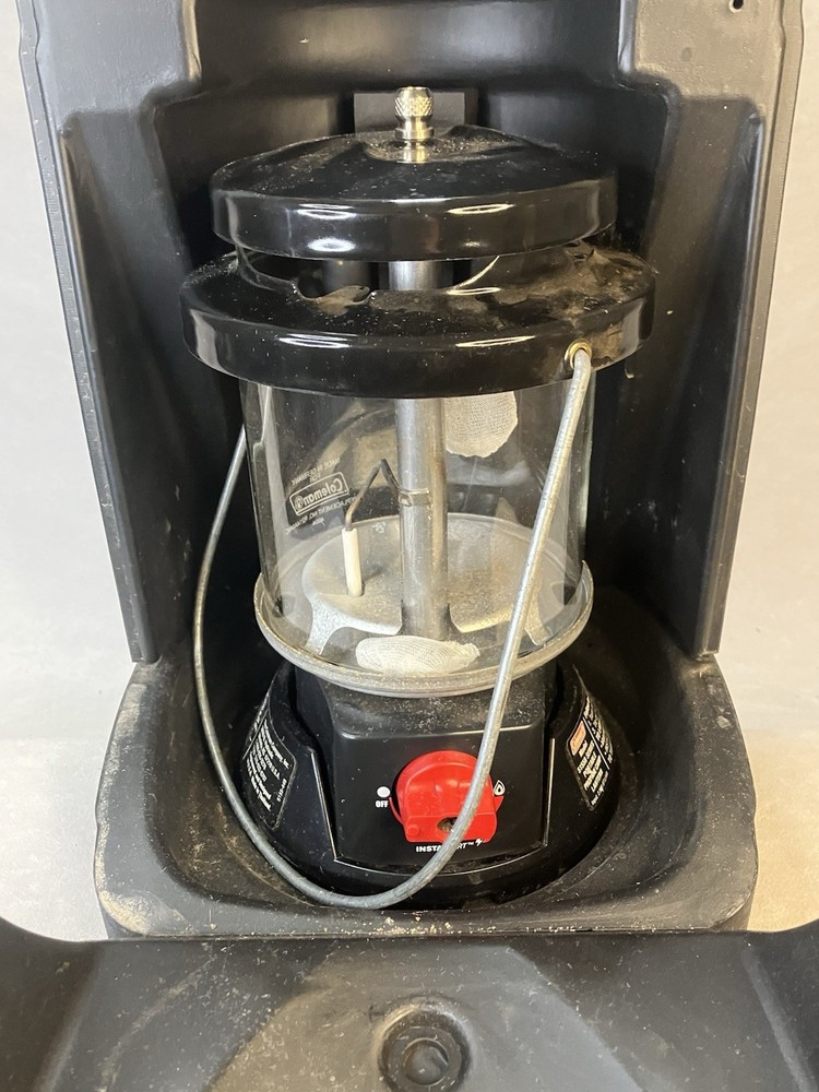 Coleman QuickPack Propane Lantern Plus Case