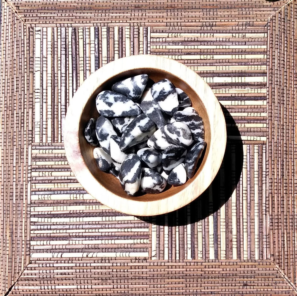 1 Zebra Jasper Healing Gemstone; Black and White Gemstone