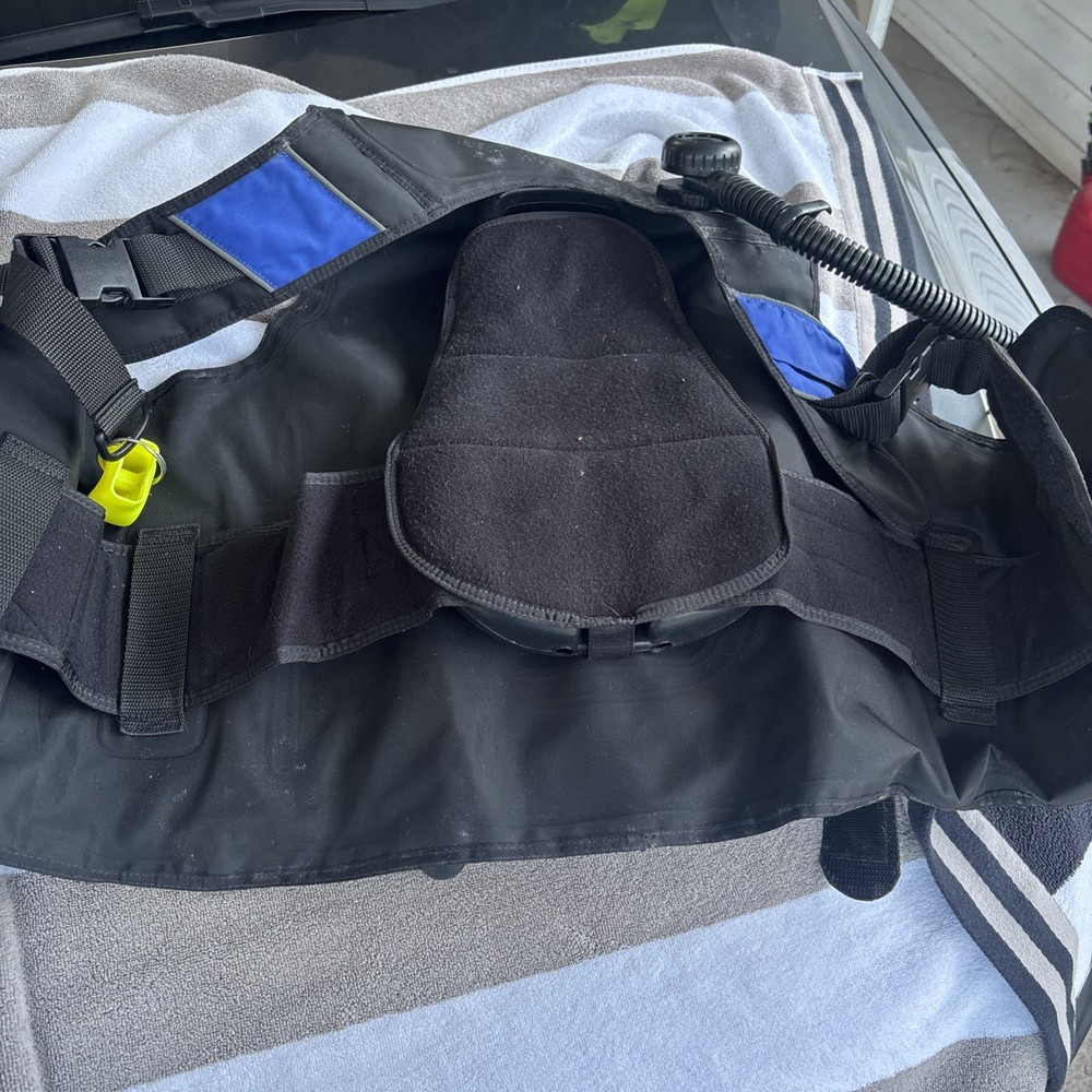 Dacor Enduro Buoyancy Compensator Vest Medium!!