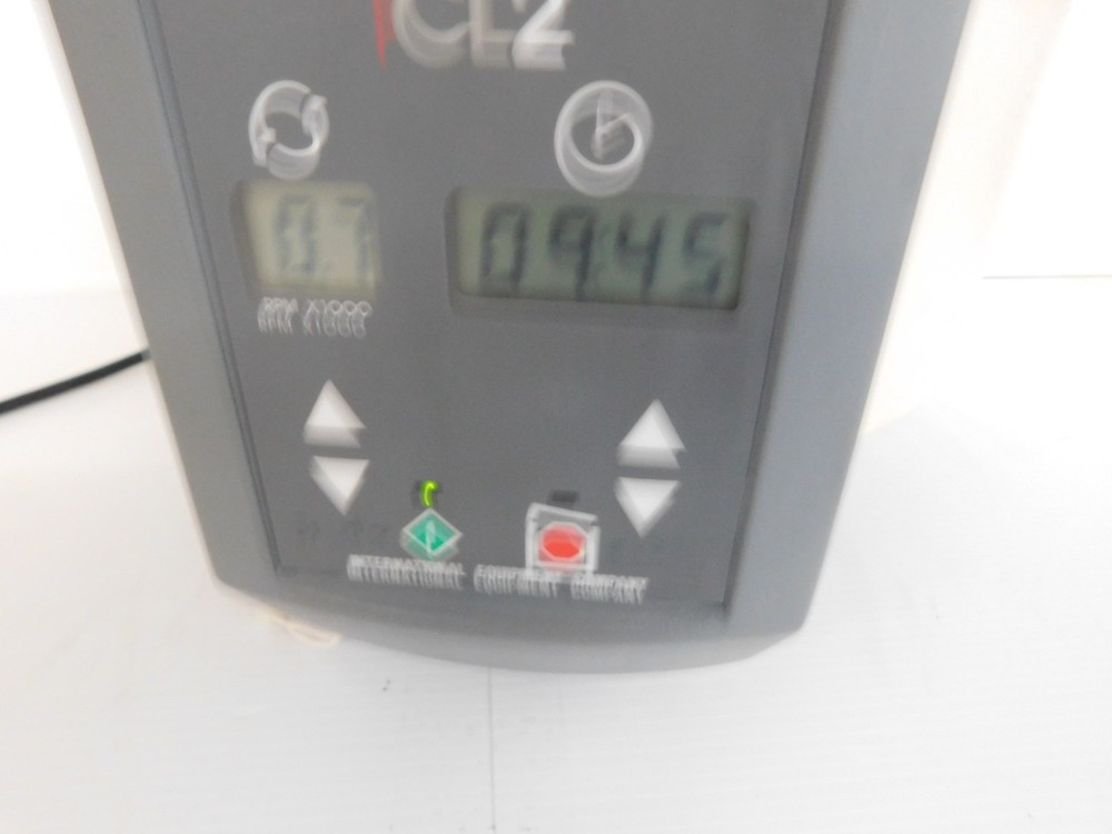 IEC CENTRA CL2 CENTRIFUGE (MPT37)