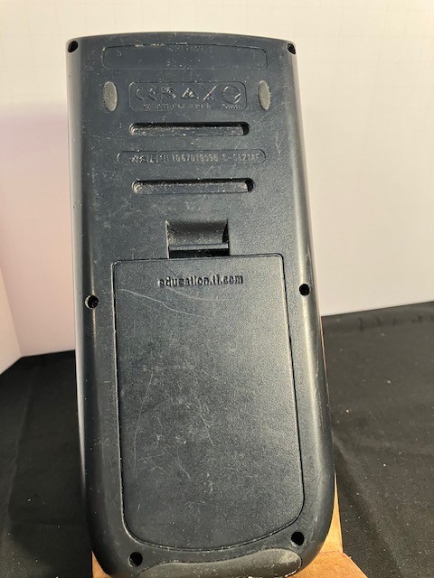 Texas Instruments TI-84 Plus Graphing Calculator Tested Working