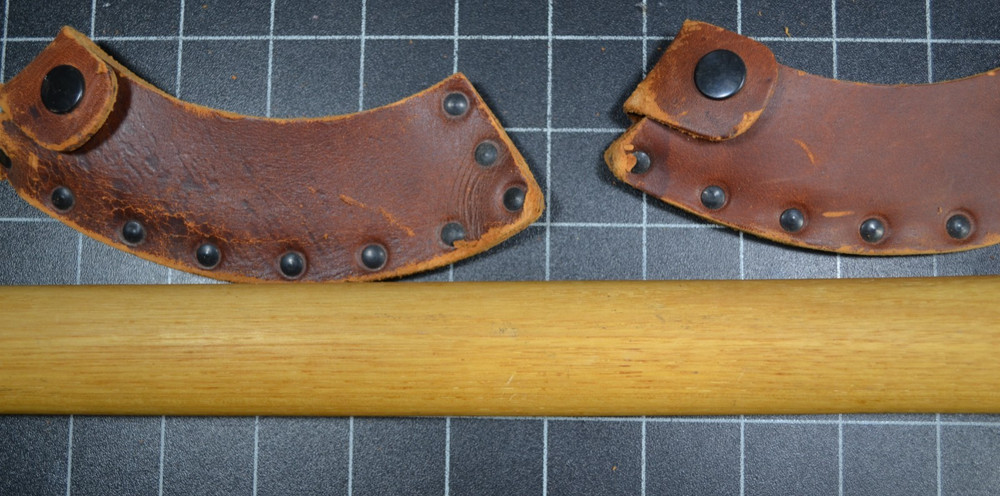 GRANSFORS BRUK - COMPETITION THROWING AXE - #490 - PRIMA HICKORY HANDLE