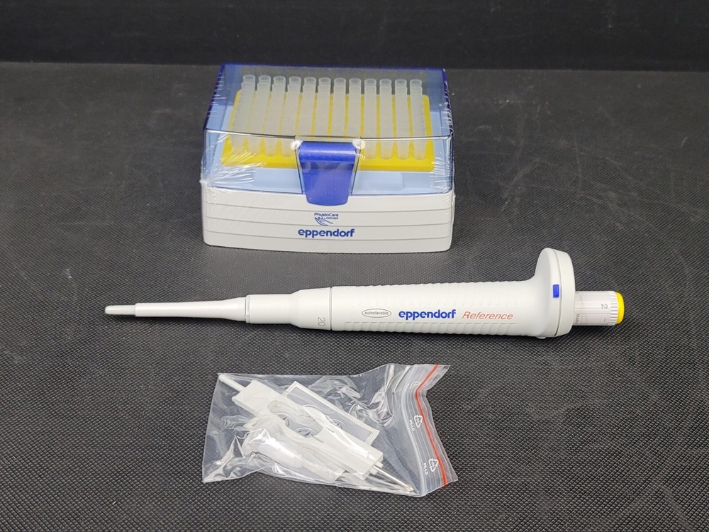 Eppendorf Series 2000 Adjustable Volume Pipette 2-20uL W/Accessories