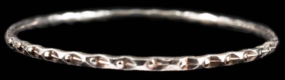 Sterling Silver Bangle Cut Stamped Dot Edge Design NEW