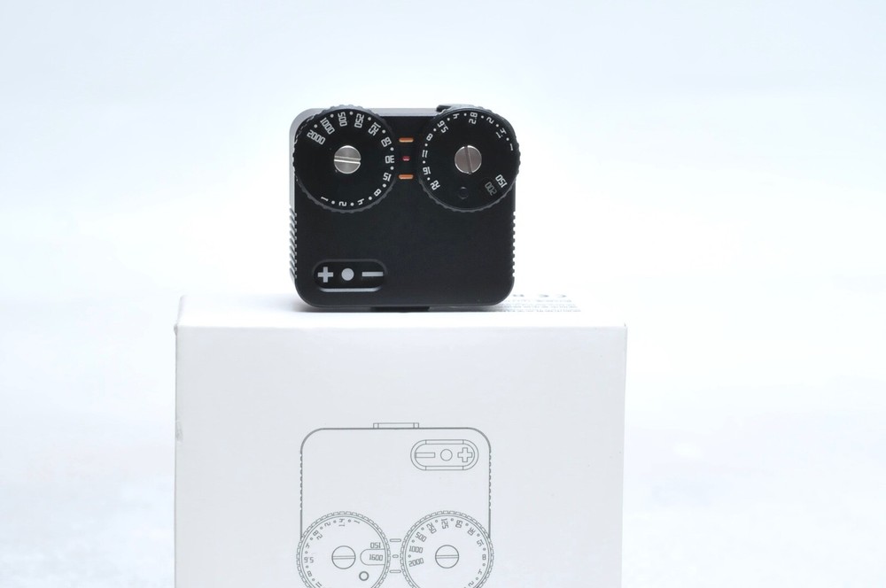 Artisan Film Camera Light Meter II