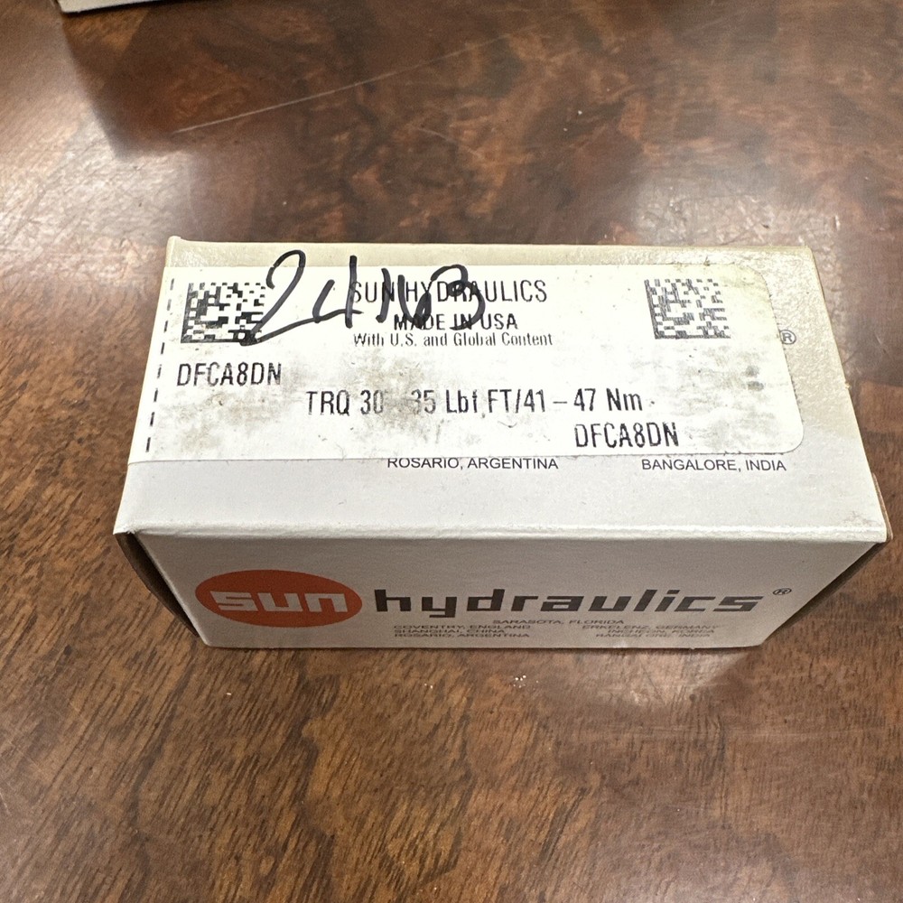 SUN HYDRAULICS DFCA8DN / DFCA8DN (NEW IN BOX)
