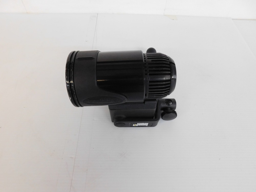 ^^ LOWEL PRO POWER LED DAYLIGHT (SLJ36)