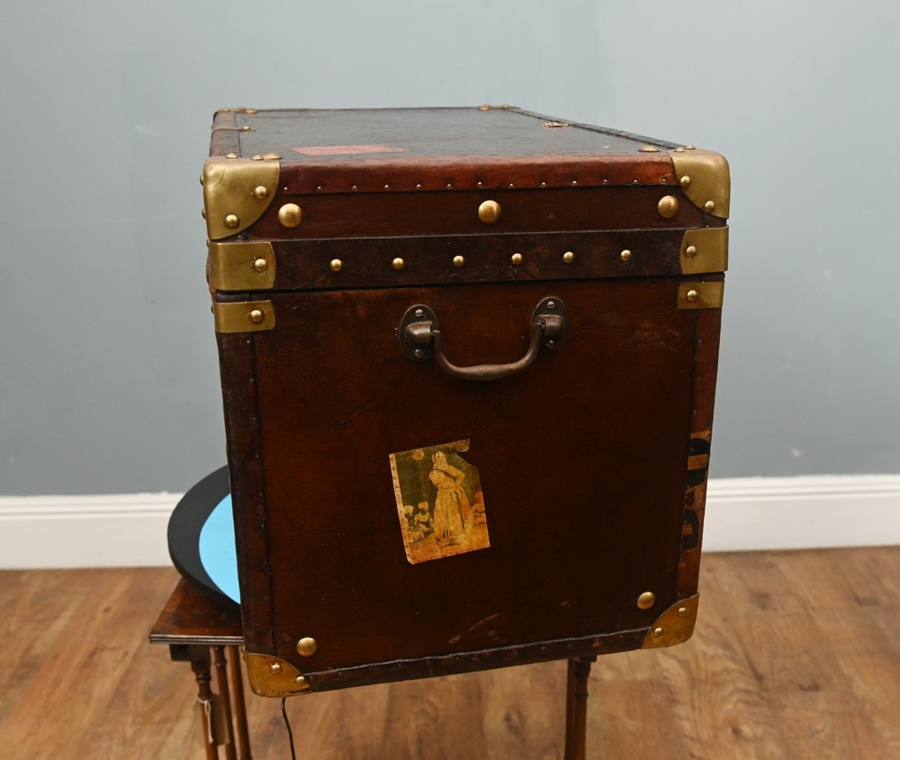 Vintage Leather Travel Trunk Steamer Case Table