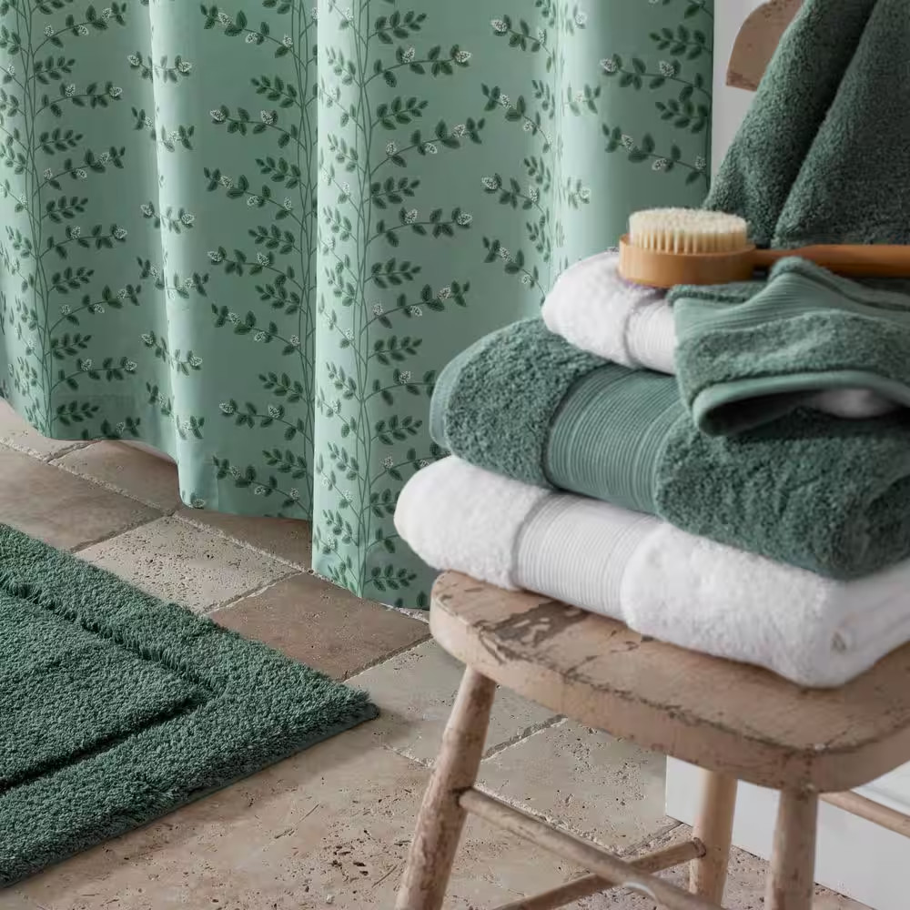 Legends Regal White Solid Egyptian Cotton Bath Towel