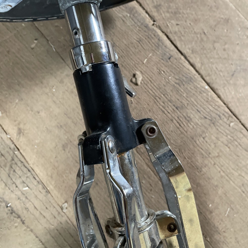 Pacific Double Braced Drum Seat Throne Chair