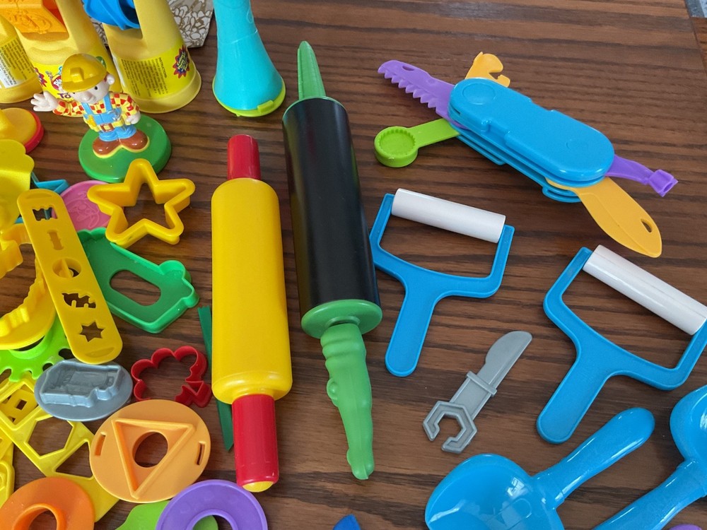 🔥165 PCS-Play-Doh Accessories Tools Cutters Molds Rollers Huge Lot NICE!!!