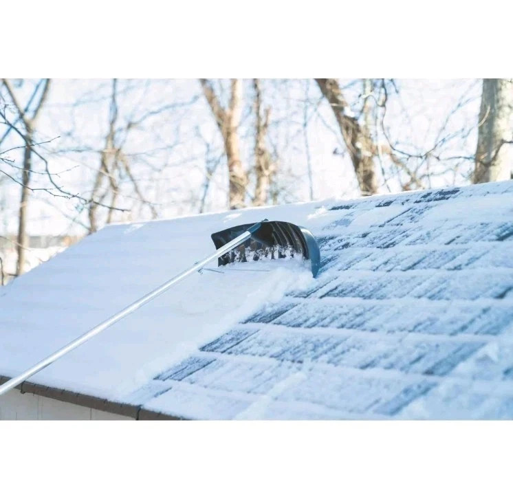 Suncast Telescoping Roof Rake 20ft 11 1/4 In Adjustable Multitool Rake
