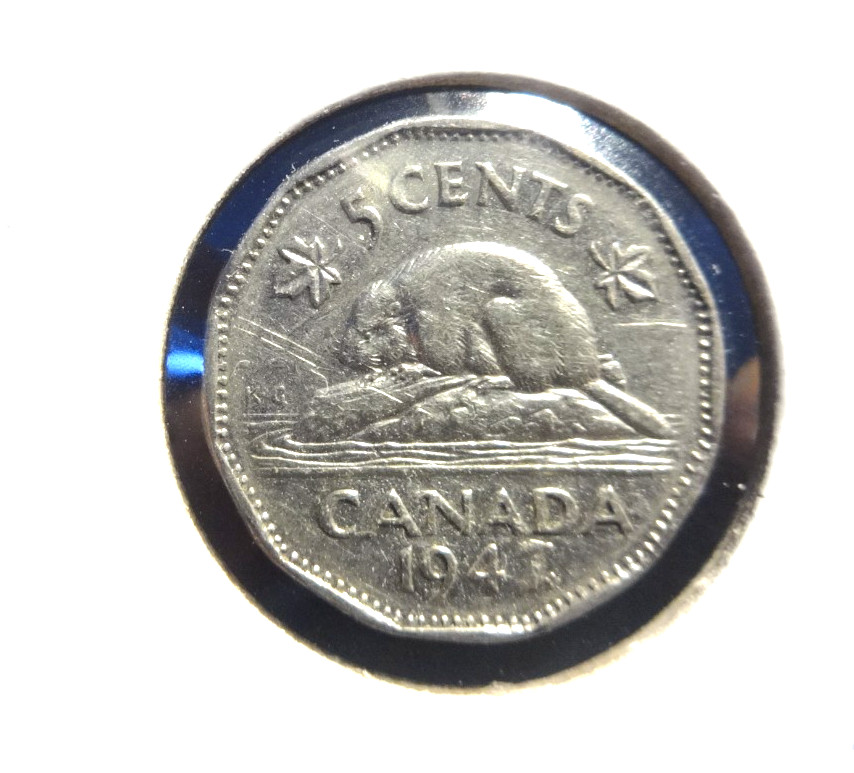 Canada 1947   5 Cents  * Maple leaf  * 👀