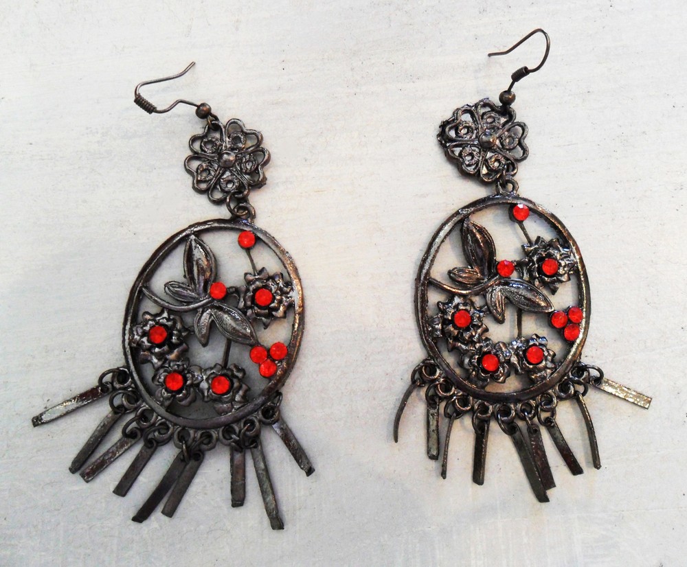 Handmade Morocco Red Rhinestones & Silvertone Dangle EARRINGS, For Pierced Ears