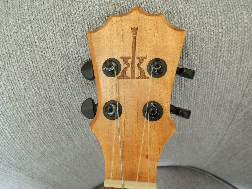 Ukulele, tenor, Koaoha Opio