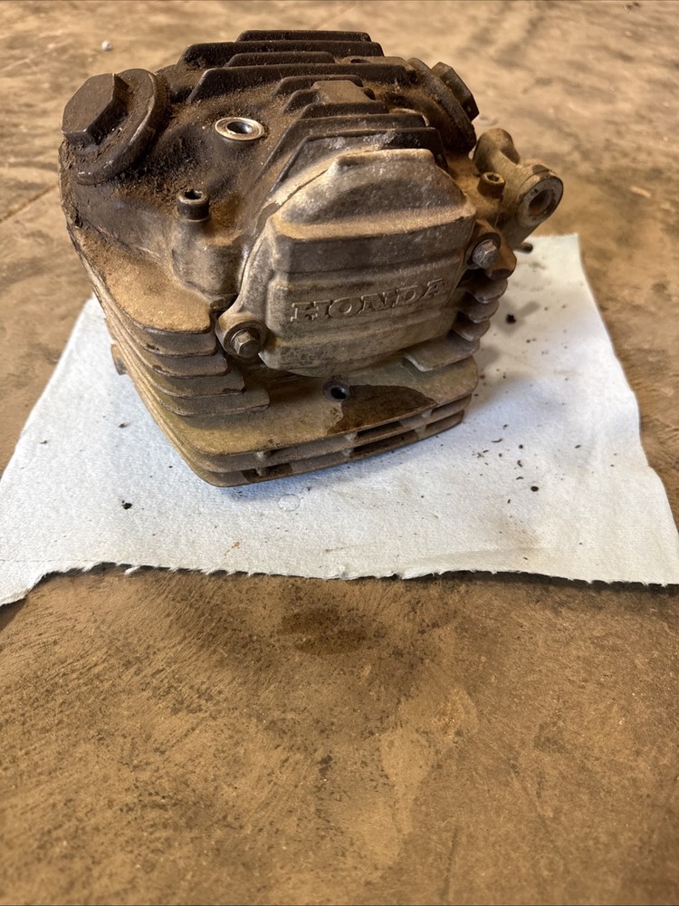 Honda Fourtrax 125 Cylinder Head 1987