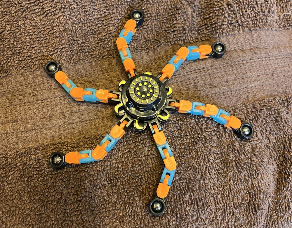 6 Transformable Fingertip Spin Top Fidget Spinner Transformable Multicolors￼