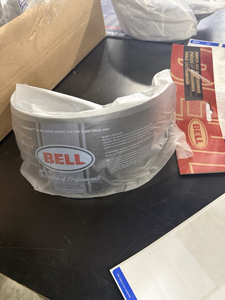 2010059 PS CLICK RELEASE SHIELD DRK SM