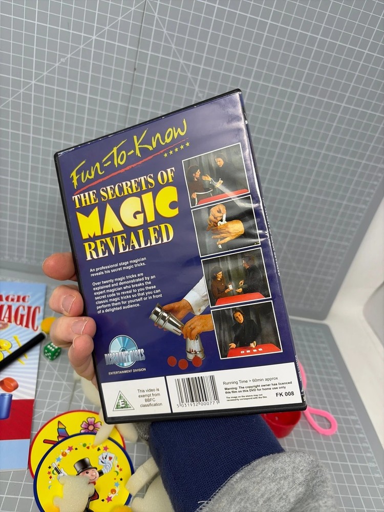 Children’s Magic Set and Secrets of Magic DVD