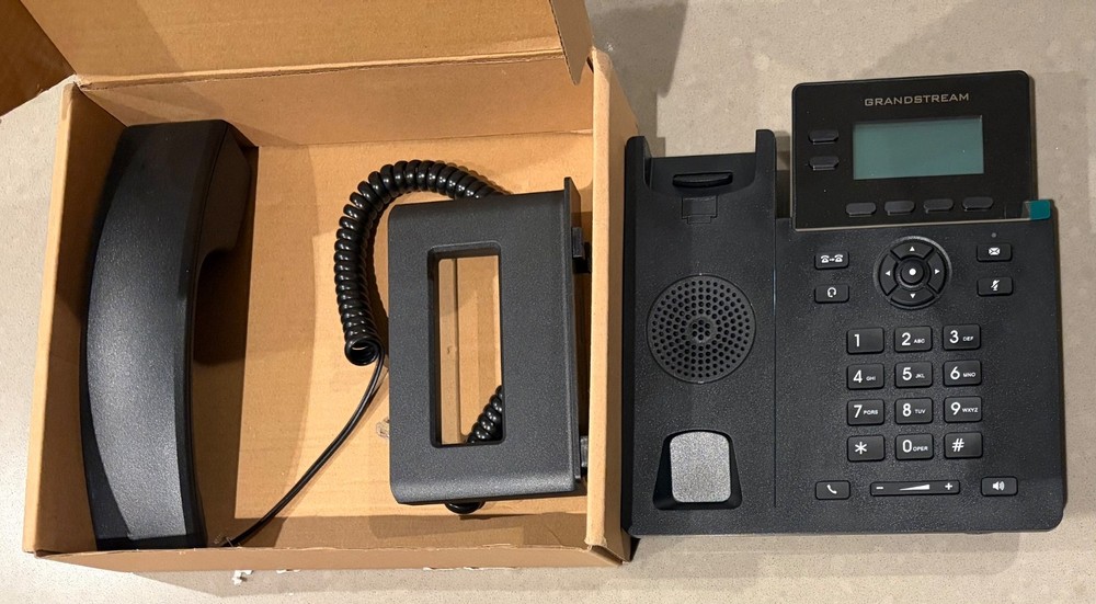 Grandstream GRP2602W IP Phone No Pwr Cable