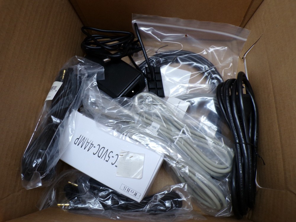 Black Box ACU5800A Dual Head Display Port KVM Extender NEW