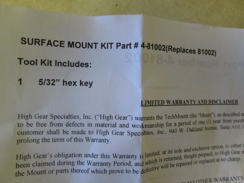 TECHMOUNT MOTORCYCLE MOUNT KIT FOR GPS / PHONE / ELECTRONICS - FLAT SURFACE UNIV