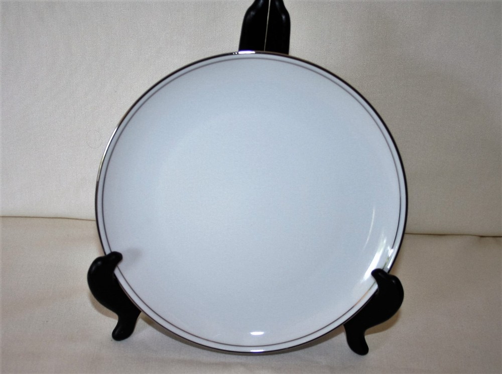 ROYAL CREST (GERMANY) PLATINUM WEDDING BAND 5 PIECE DINNERWARE PLACE SETTING
