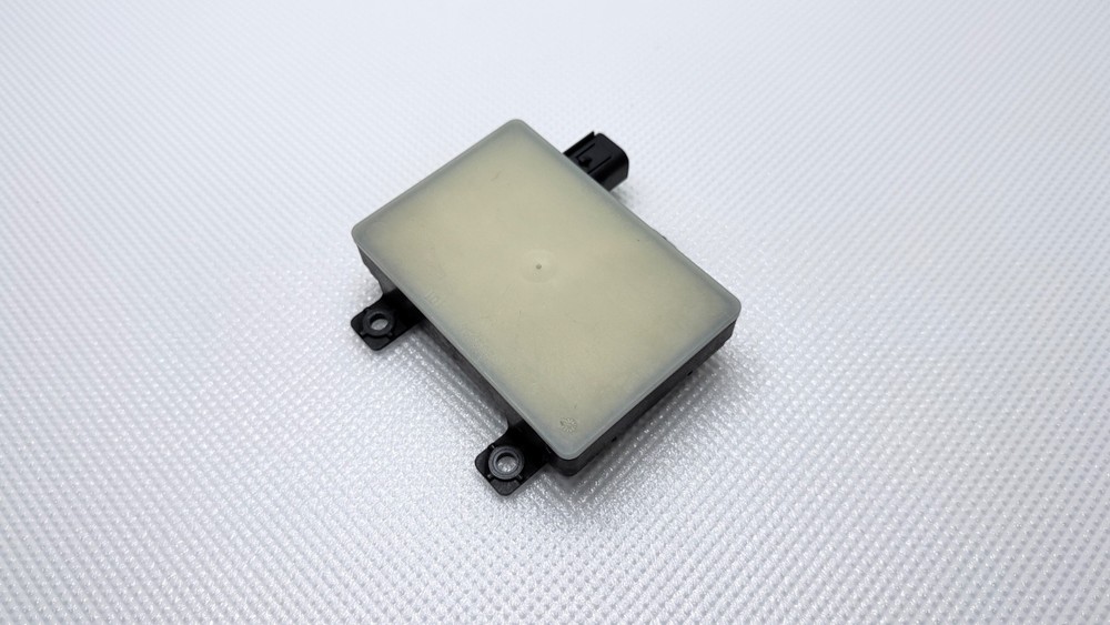 2016 2017 2018 Hyundai Tucson Blind Spot Detection Radar Sensor Module OEM