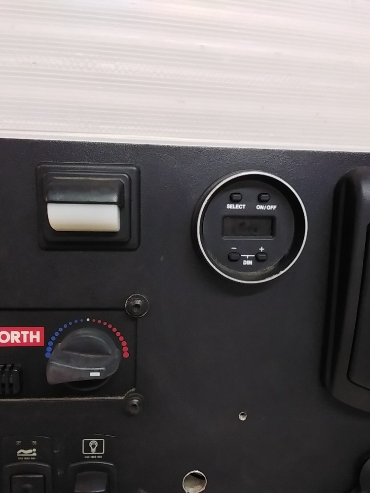 Kenworth Bergstrom F21-1001 Sleeper Control Panel AC Heat