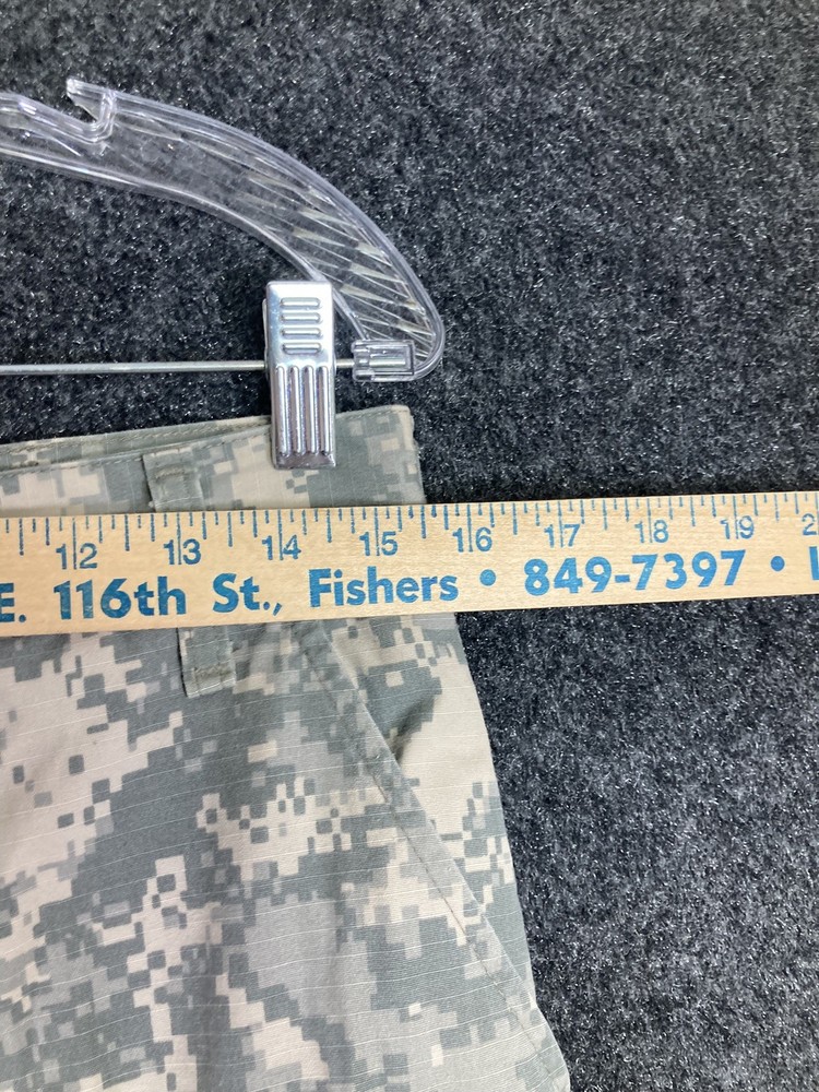 Army Camouflage Cargo Pants Size Small Short