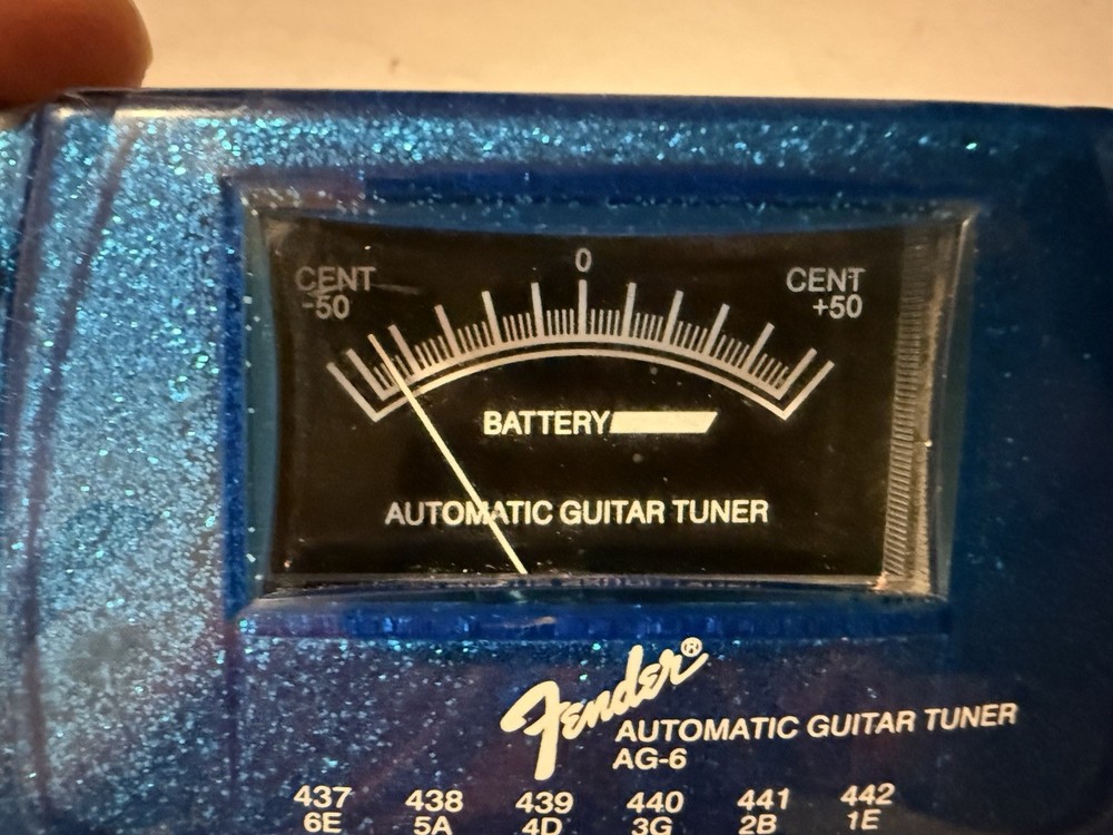 Fender AG-6 Automatic Guitar Musical Instruments Tuner Blue Sparkle Lightweight
