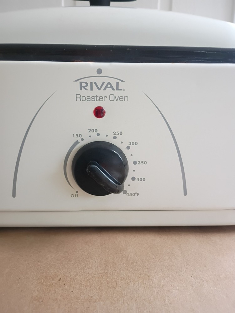 Rival Roaster Oven 17 Quart Nonstick Cleaned Tested And Working