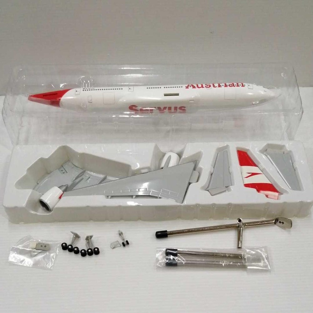 Austrian Airlines Boeing 777-200