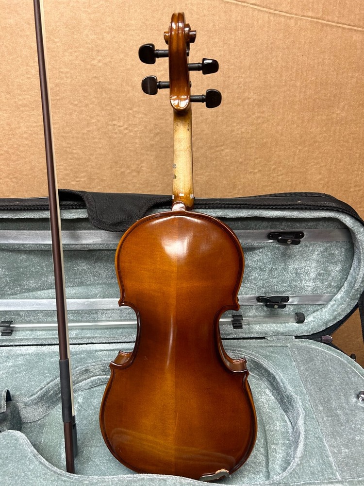 Torrelli Viola 12" With Case and Bow
