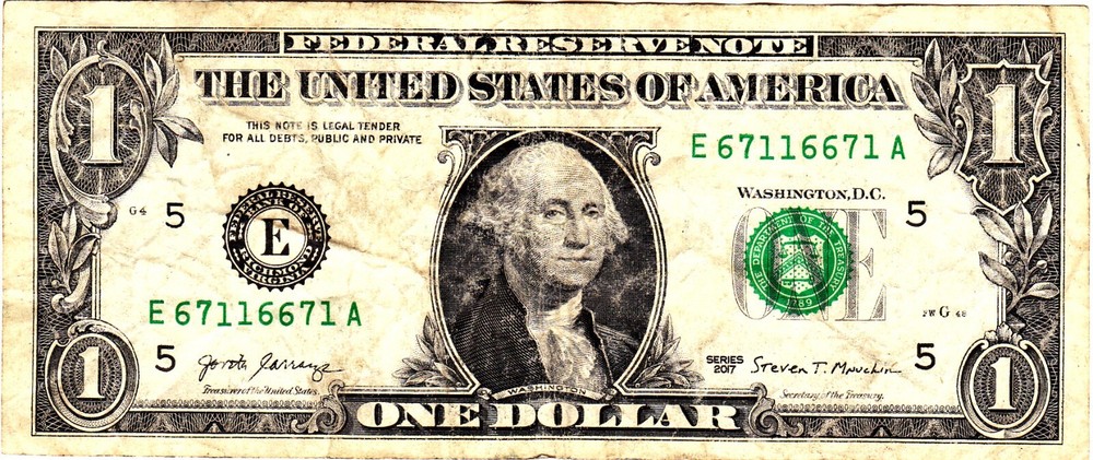 $1 2017 Fancy Serial E67116671A