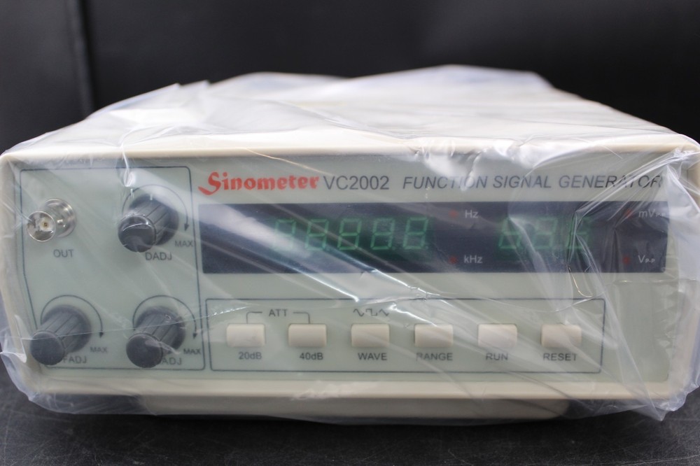 Sinometer 2MHz Function Generator, VC2002 with high stability and accuracy