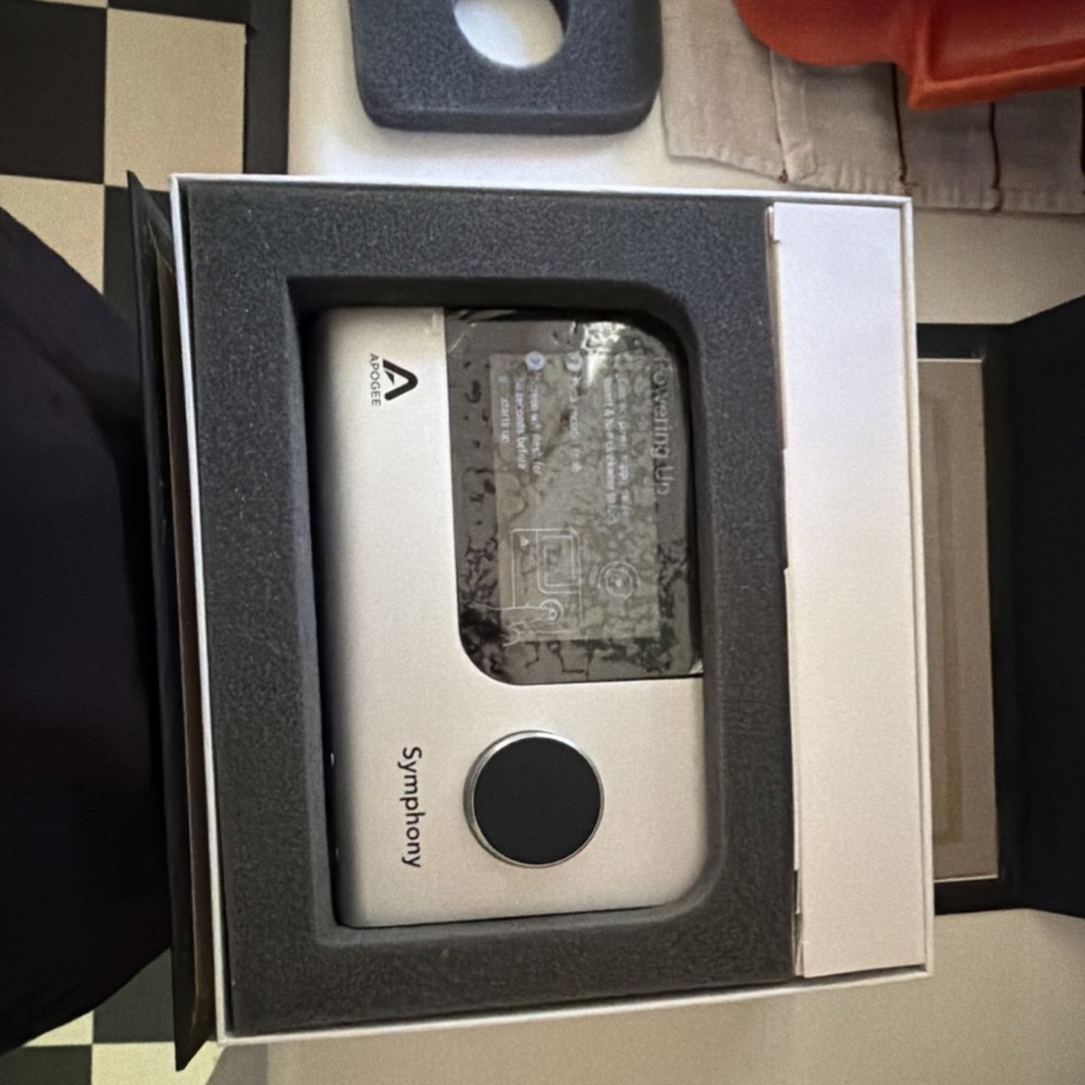 Apogee Symphony Desktop USB Audio Interface Touch Screen DSP 2 Mic Inputs USB-C