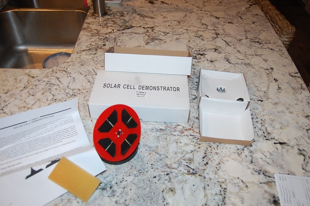 SOLAR CELL DEMONSTRATOR KIT NEW IN BOX