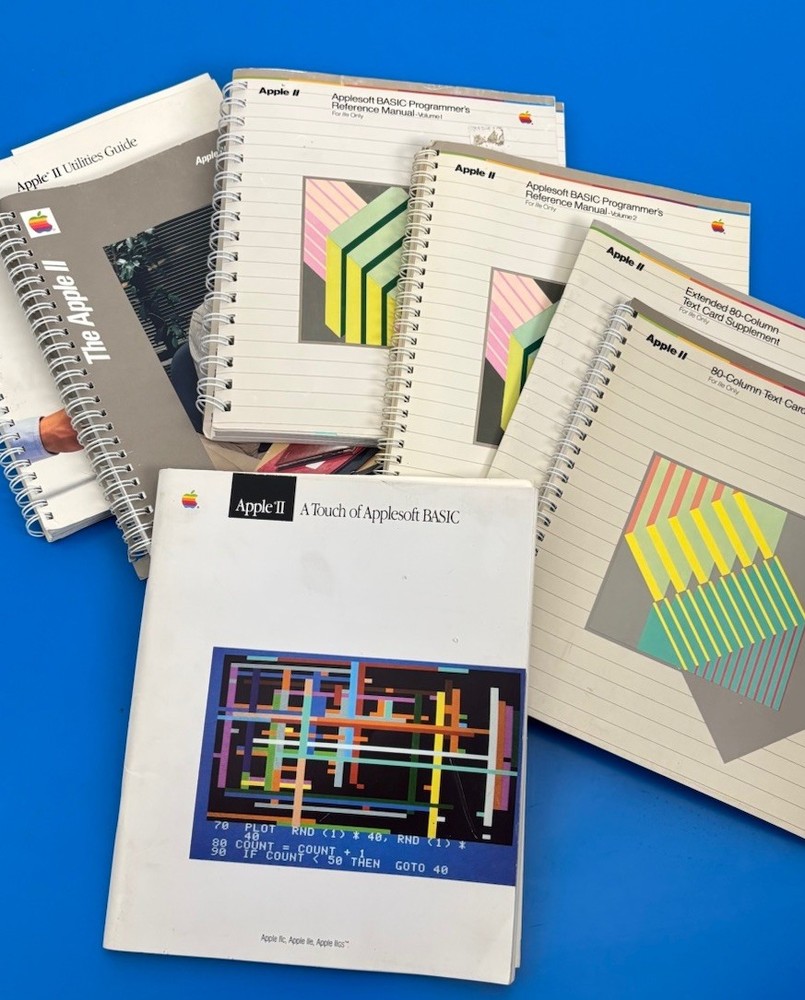 Apple 2e, ][ And GS Era Manuals Set