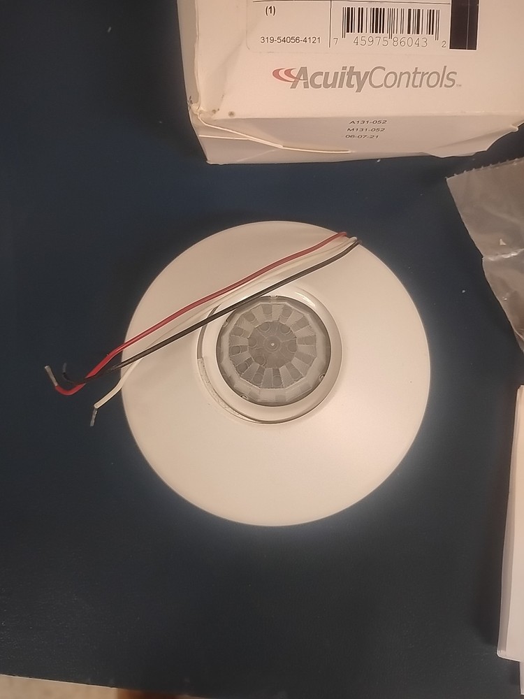 Acuity Controls CM PDT 9 LT Ceiling Mount Sensor Passive Dual Tech. 360 Lens.