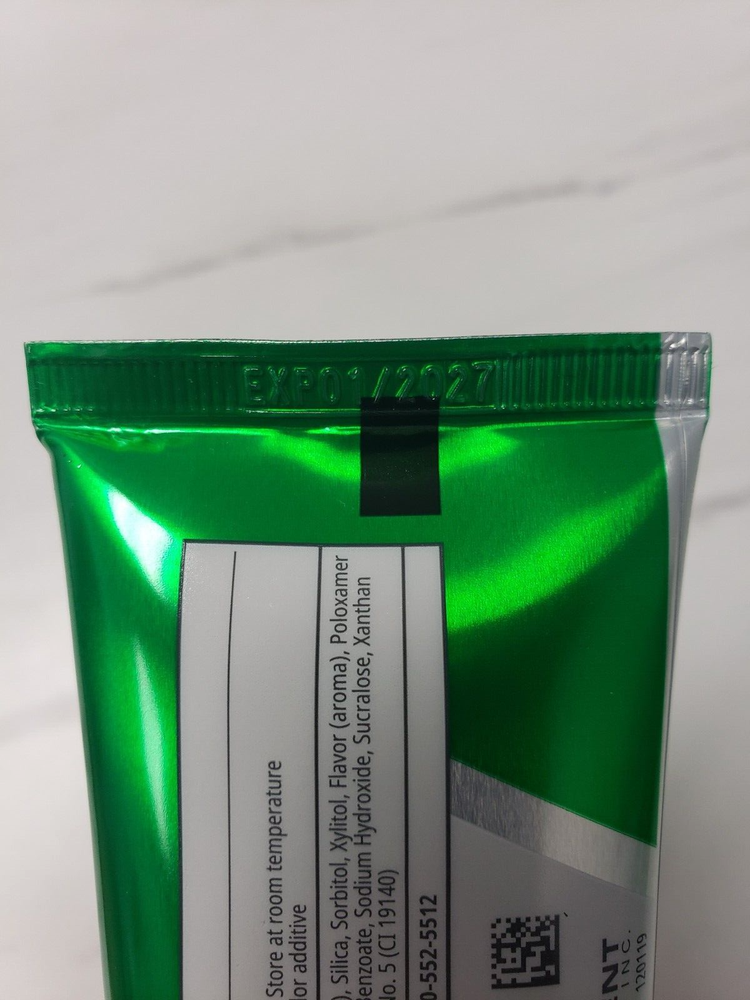 New Opalescence Toothpaste 4.7oz Teeth Whitening Formula Regular Size Cool Mint