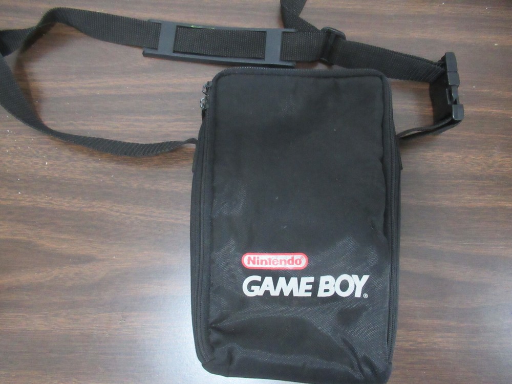 Nintendo Gameboy vintage carrying case with strap