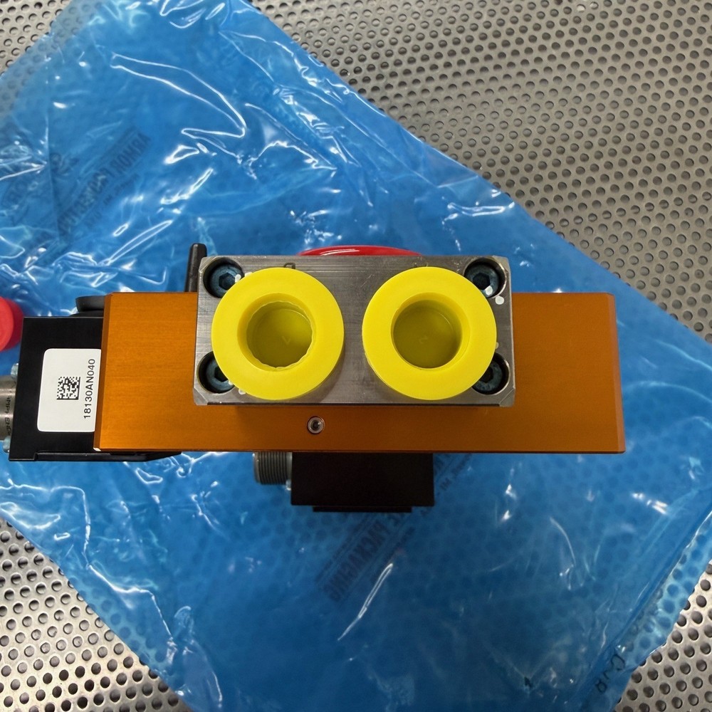 ATI QC046AM Master Tool Changer Assembly with R19, FN2 & MT8 Modules