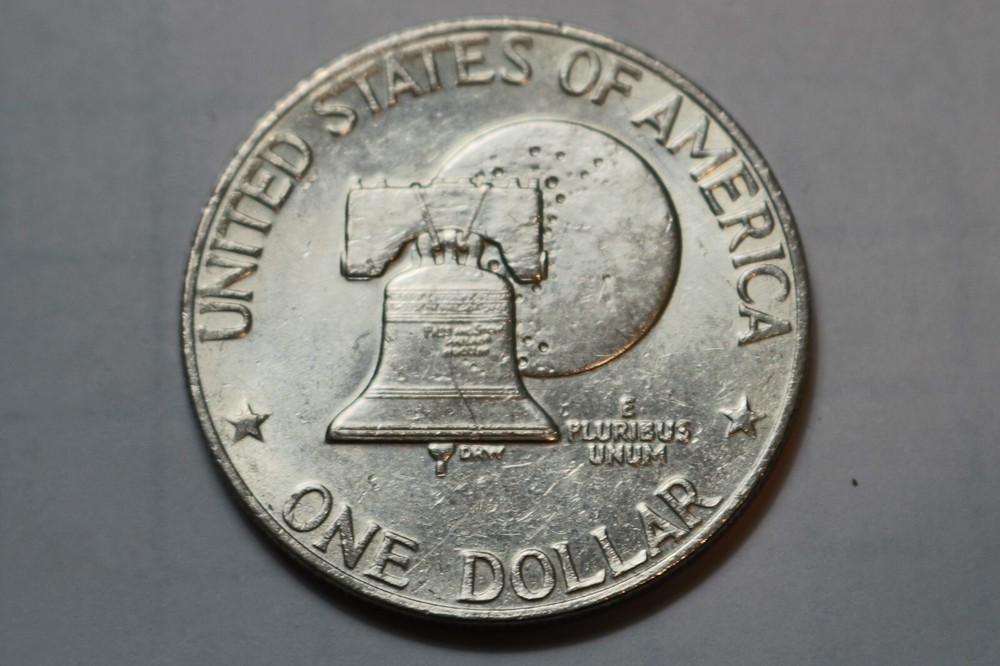 1976 Eisenhower Dollar (B)