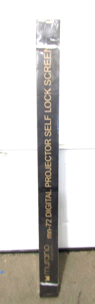 Murano MN-72 Self Locking Digital Projection Screen