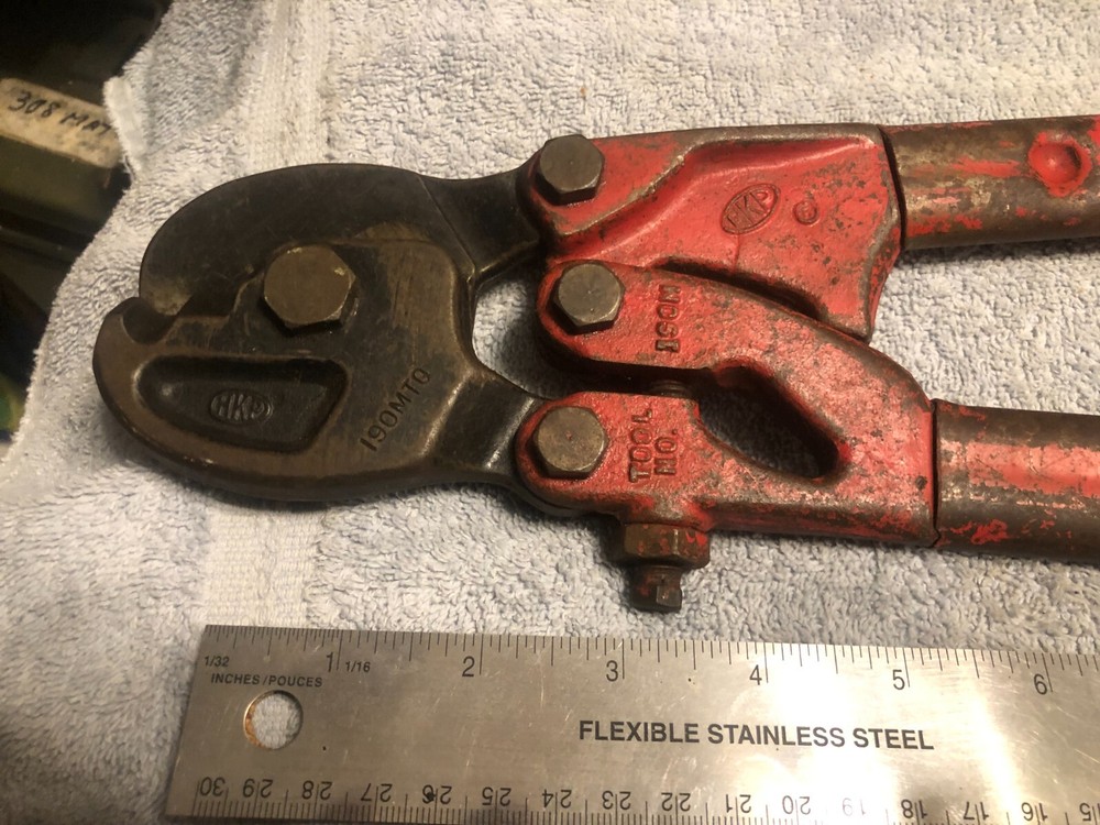 HKP 190MTQ Cable Cutter 22"