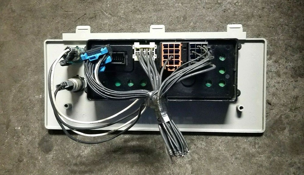 VOLVO CLOCK RADIO TEMPERATURE CONTROL MODULE 20536257