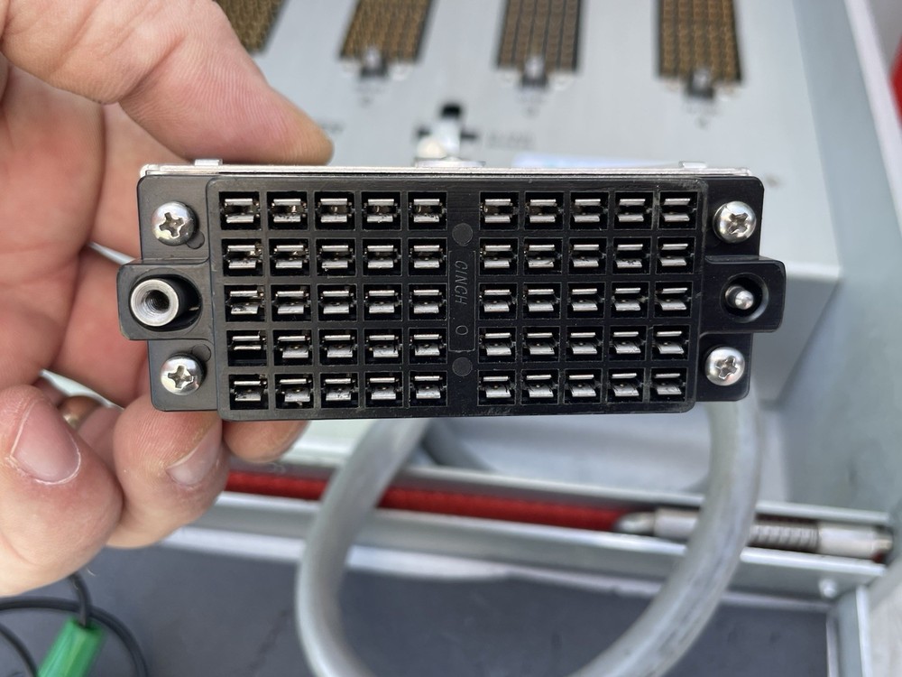 INDUSTRIAL TECHNOLOGY SWITCHMASTER 110A CABLE ACCESS SET