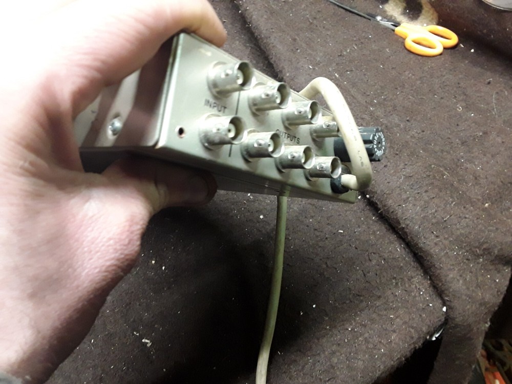 Videotek Vda-16 Distribution Amp Powers Up