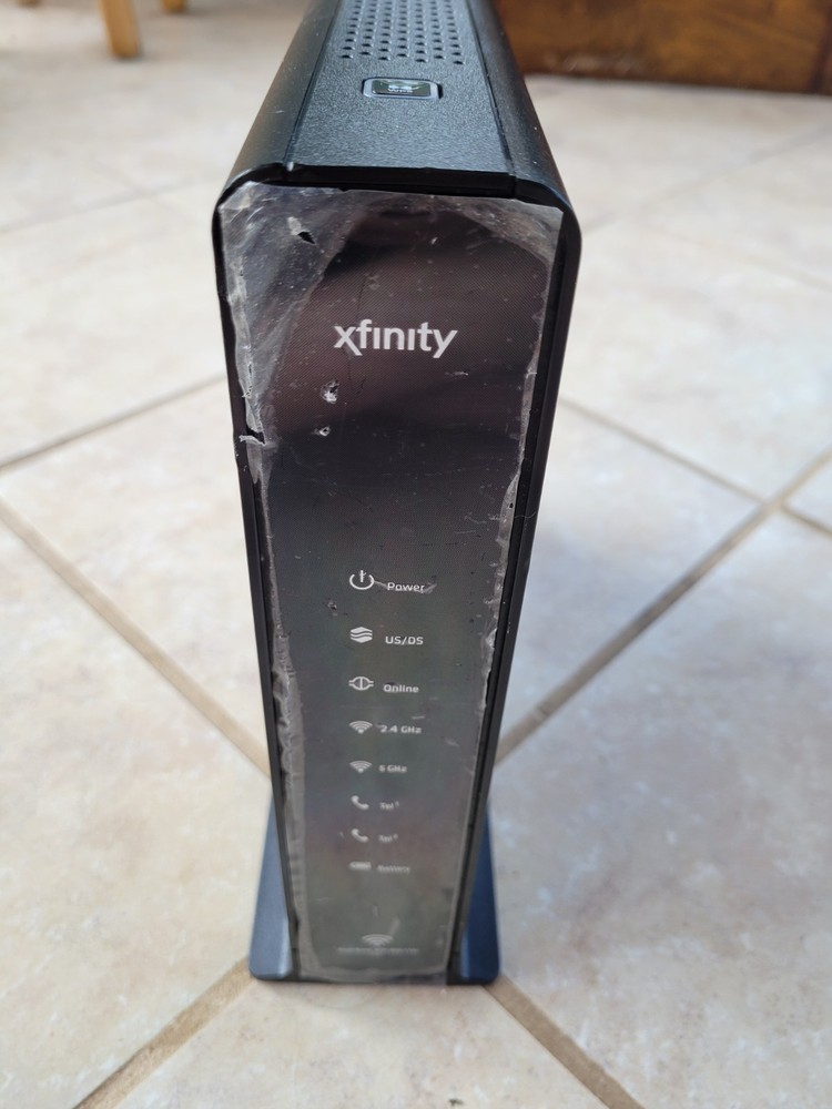 Xfinity ARRIS TG1682G